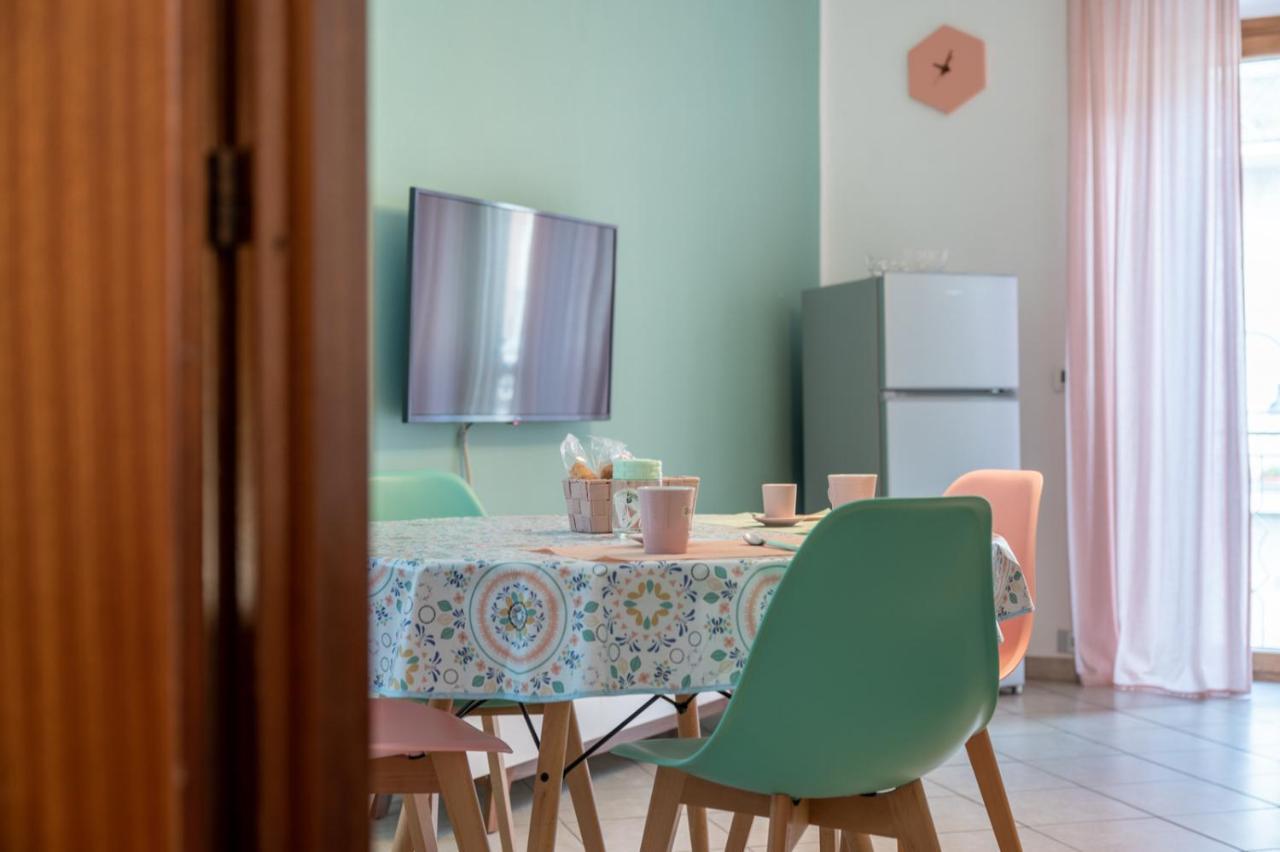 La Verde Rosa - Casa Vacanze A Due Passi Dal Lago Marta Exterior foto